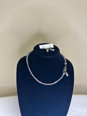 Gray Freshwater Bead Necklace with Drop Pendant & Matching Earrings
